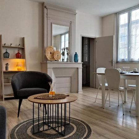 Duplex Confort Hotel De Ville 2 Chambres 2 Sdb أنغوليم المظهر الخارجي الصورة