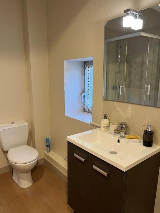 Duplex Confort Hotel De Ville 2 Chambres 2 Sdb أنغوليم المظهر الخارجي الصورة